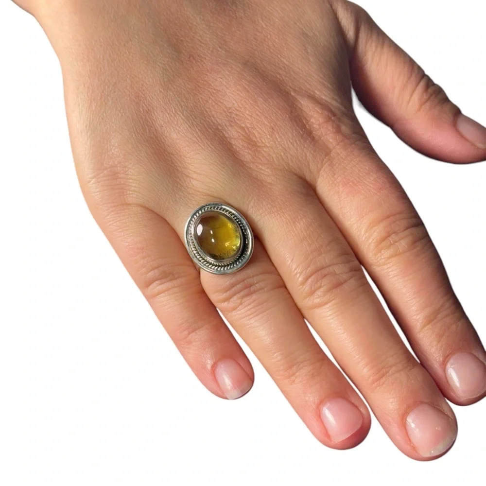 925 Sterling Silver Yellow Amber Gemstone Ring/size6.5